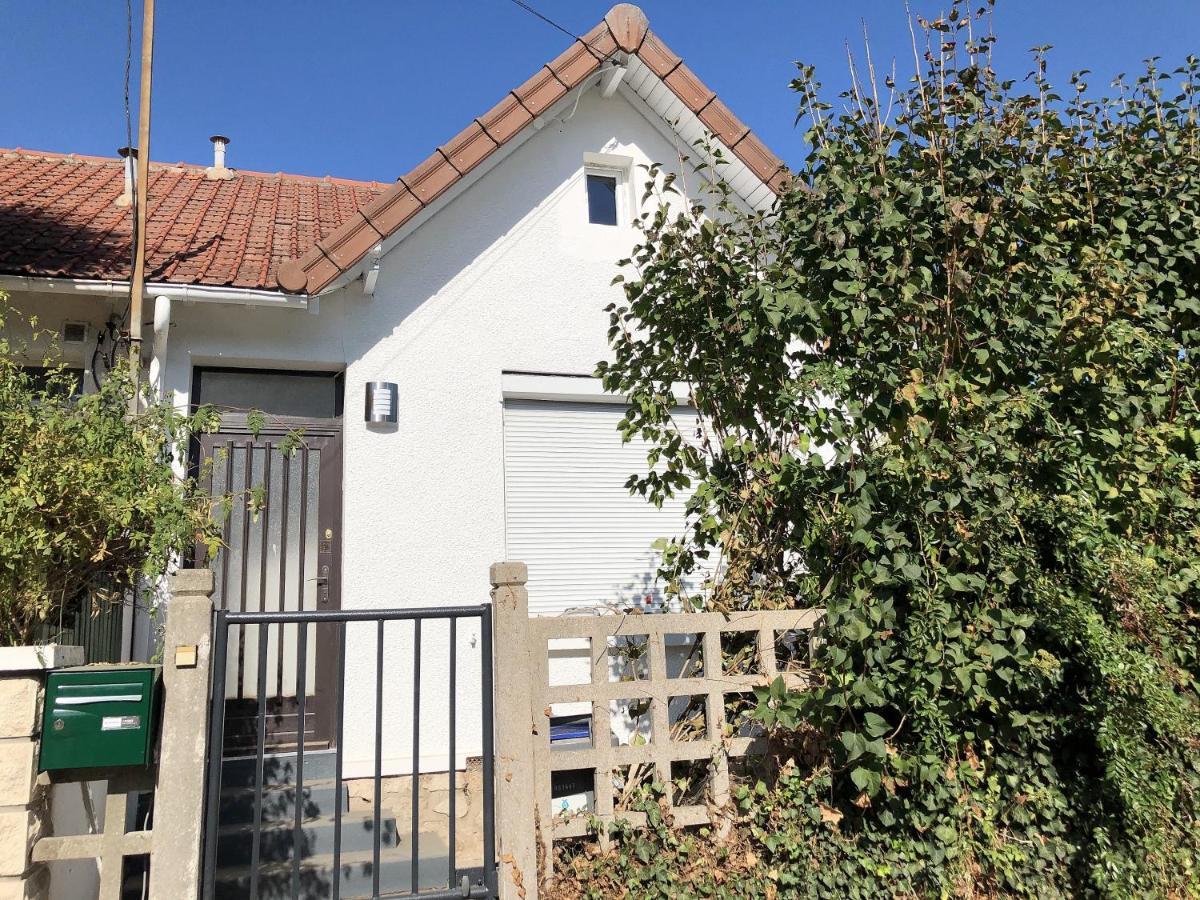 Petite Maison Avec Jardin Dans Banlieue De Paris Cormeilles-en-Parisis Exterior photo